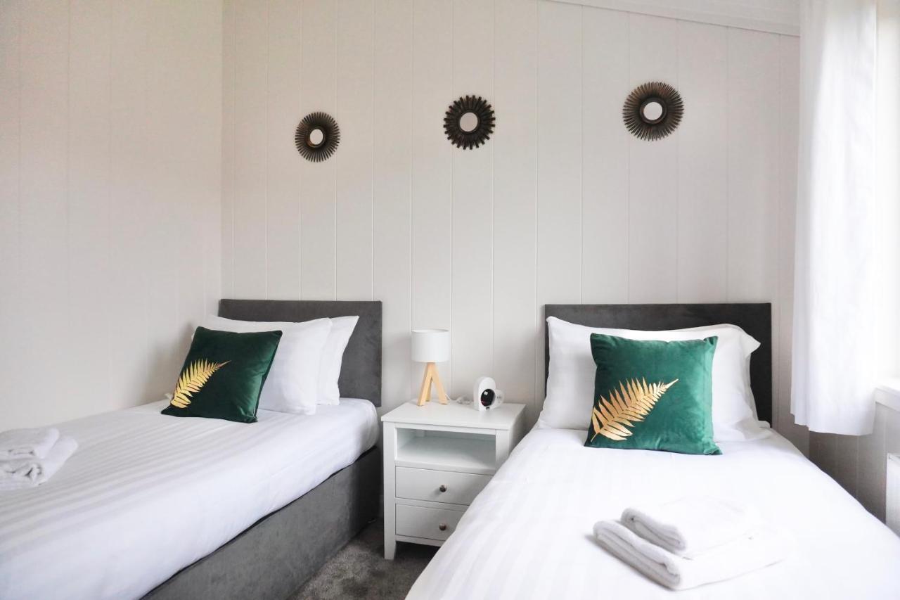 Newbridge  Linwater Caravan Park - Luxury Lodges And Static Caravans Near Edinburgh מראה חיצוני תמונה
