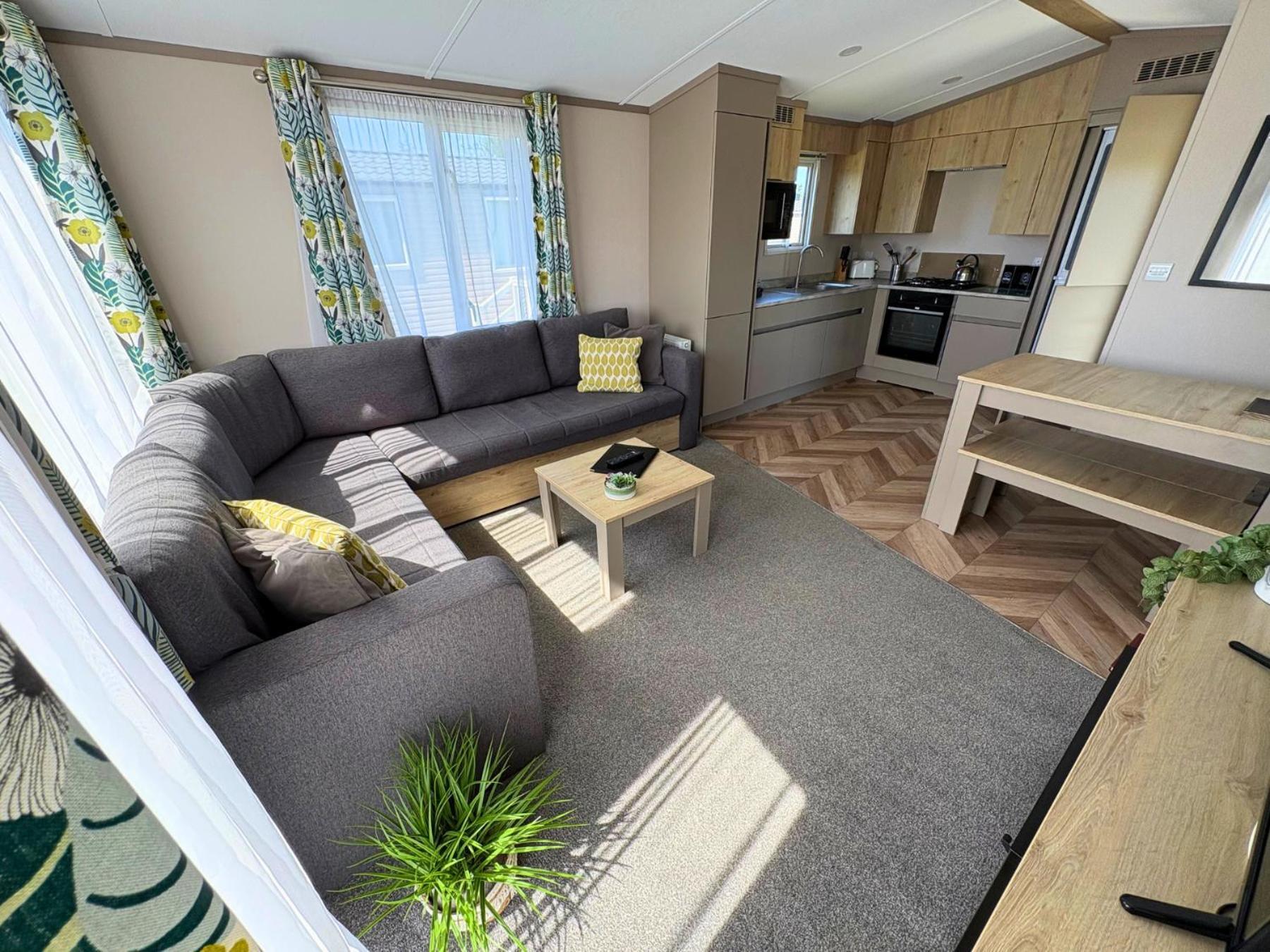 Newbridge  Linwater Caravan Park - Luxury Lodges And Static Caravans Near Edinburgh מראה חיצוני תמונה